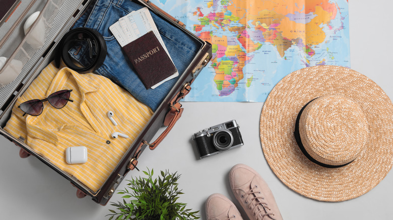 Top 10 Travel Essentials To Pack For Any Vacation